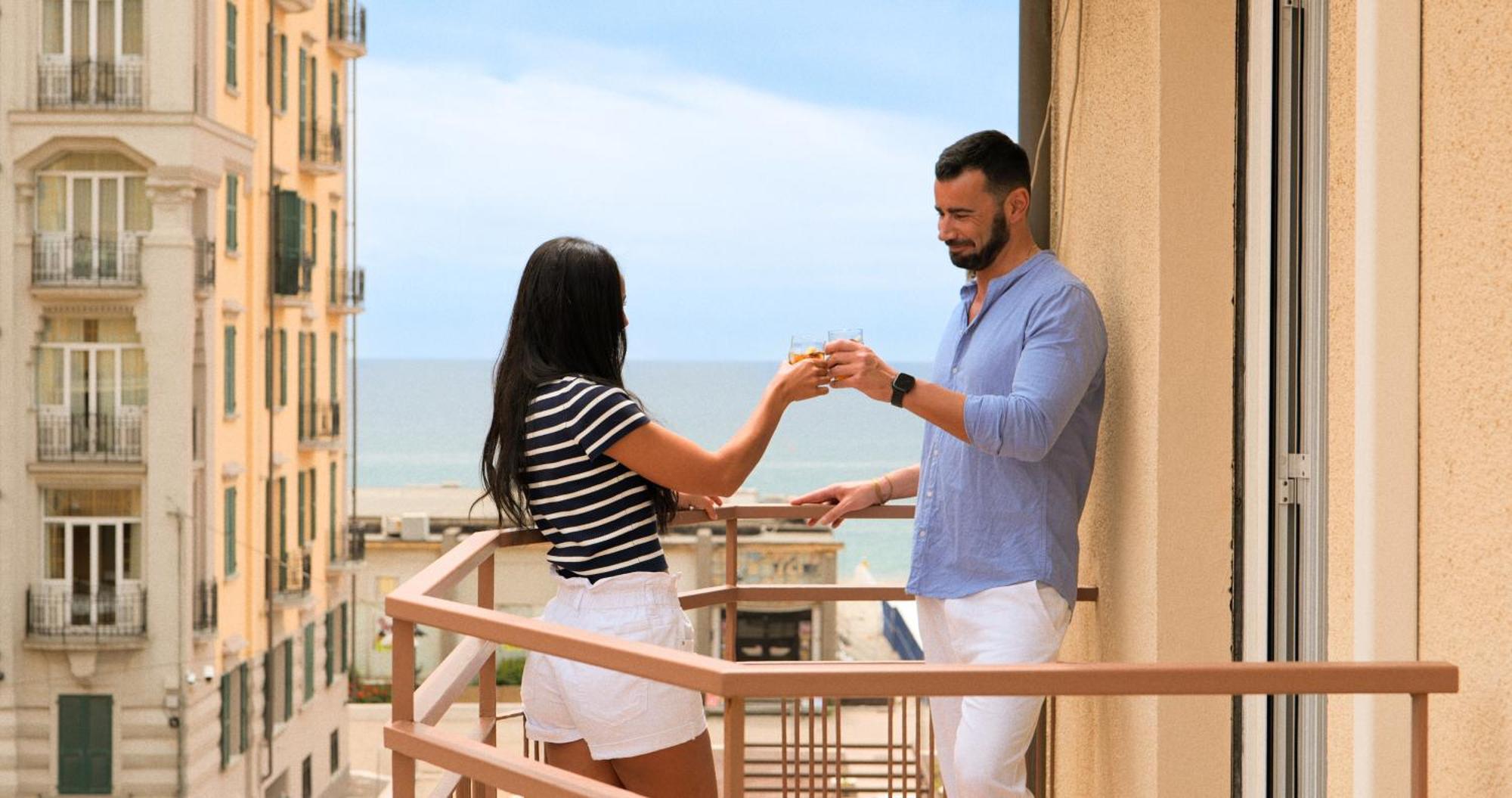 Hotel La Bussola فينالي ليغوري المظهر الخارجي الصورة